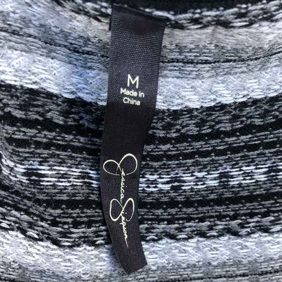 Sweater Dress. Big Girl Size Medium (8-10). - Picture 6 of 7